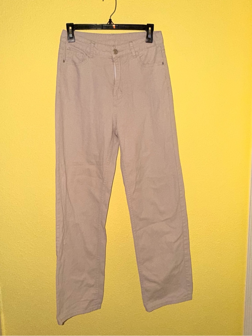 SHEIN Men's Straight-Leg Chinos in Light Khaki